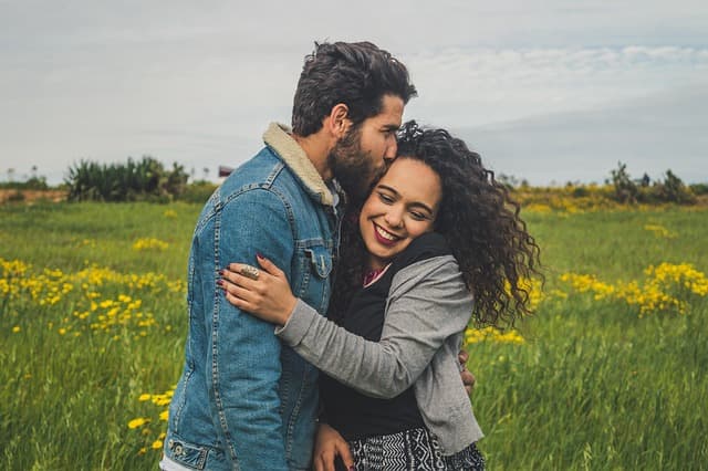 Couple in Tuscan countryside
